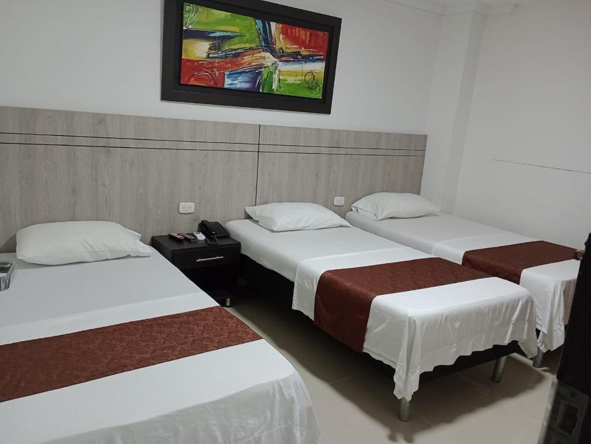 Hotel Suite Imperial 72 巴兰基亚 外观 照片