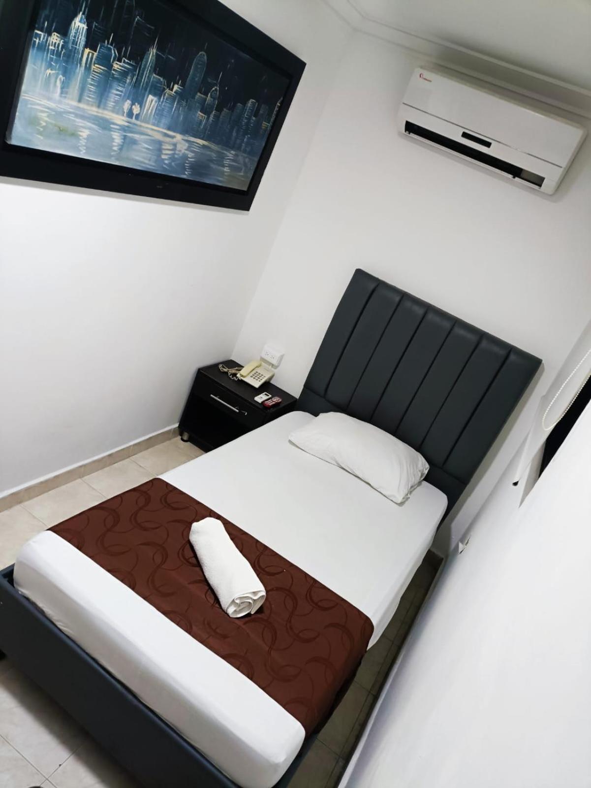 Hotel Suite Imperial 72 巴兰基亚 外观 照片