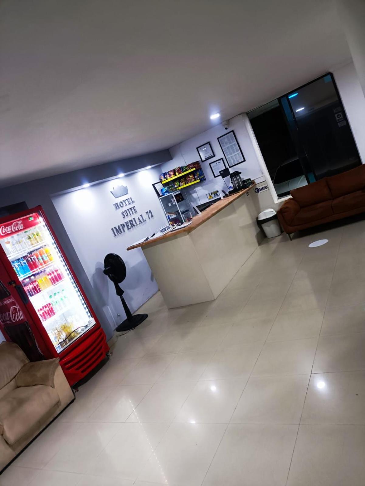 Hotel Suite Imperial 72 巴兰基亚 外观 照片