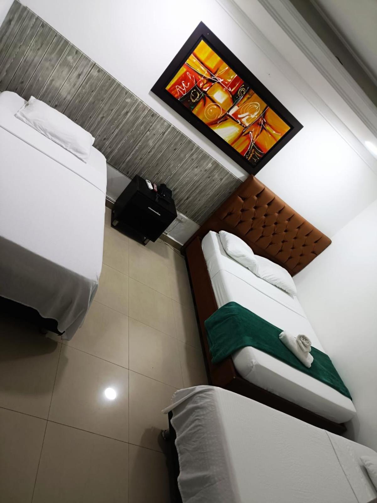 Hotel Suite Imperial 72 巴兰基亚 外观 照片