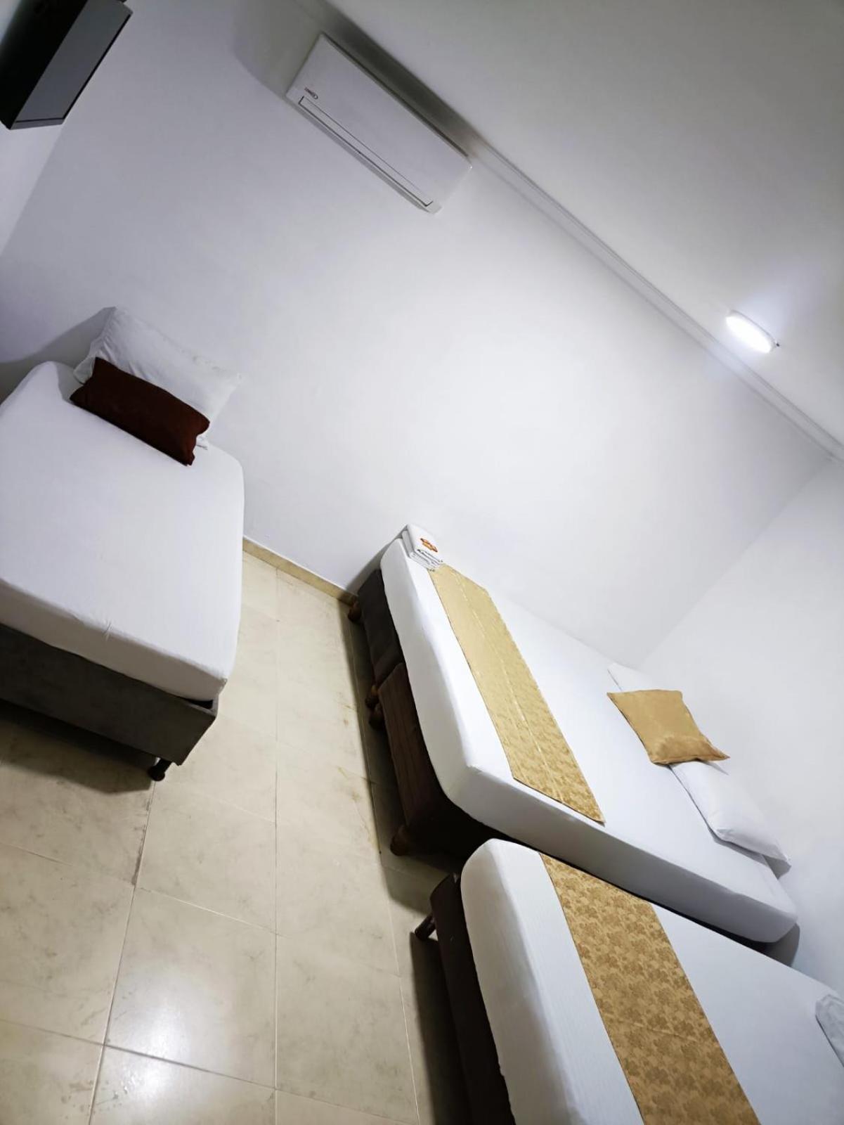 Hotel Suite Imperial 72 巴兰基亚 外观 照片