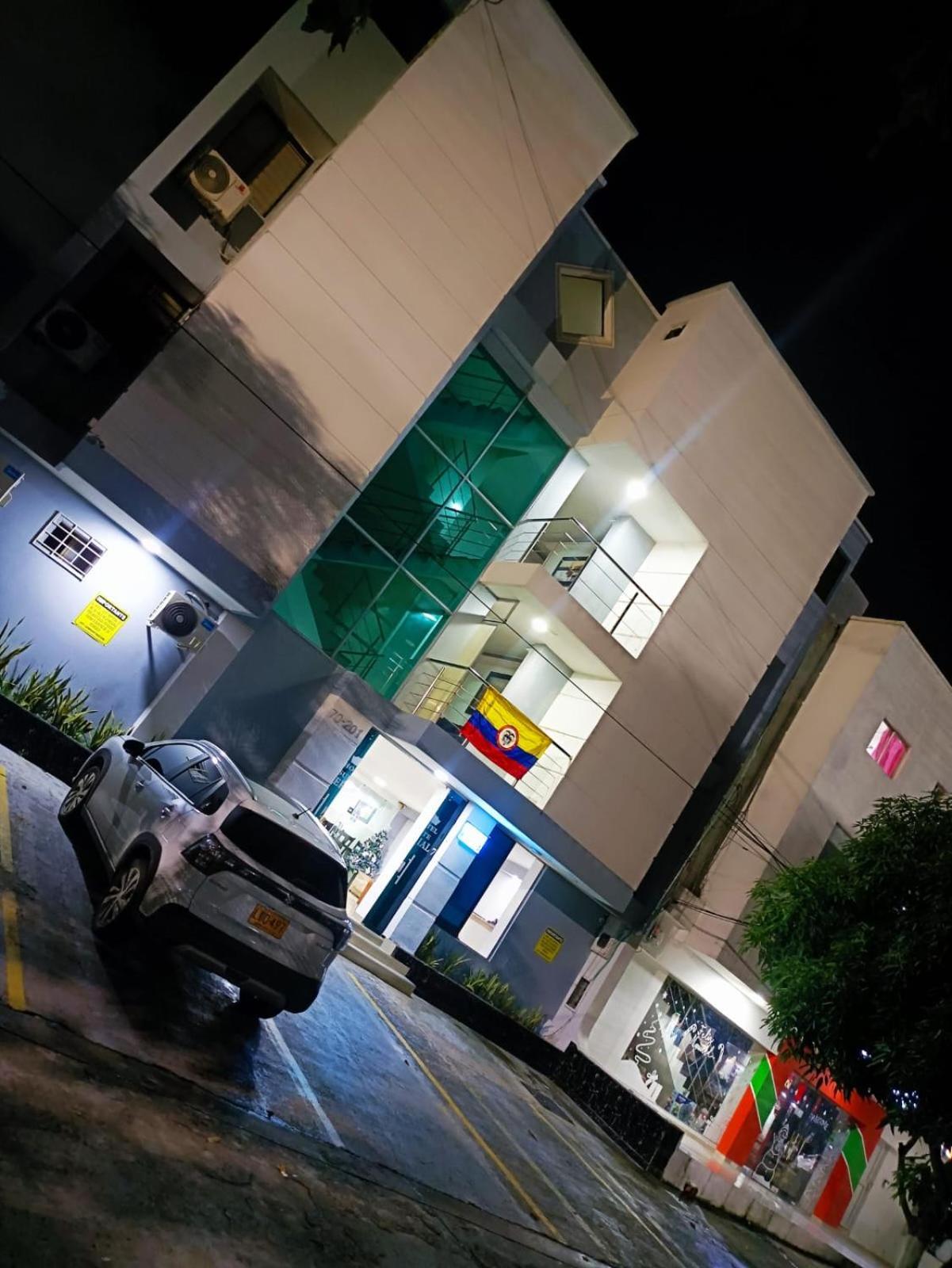 Hotel Suite Imperial 72 巴兰基亚 外观 照片